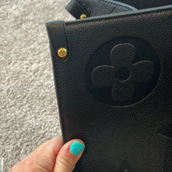 LV black tote - excellent condition - Picture 10 of 10